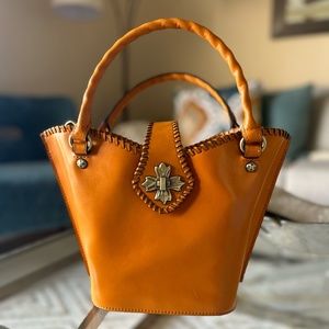 NWT Patricia Nash Purse Handbag Sun Yellow